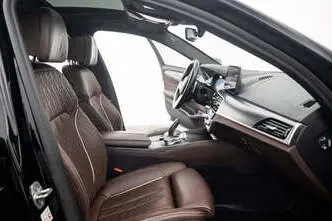 BMW 530, 3.0, 210 kW, hübriid, automaat, nelikvedu