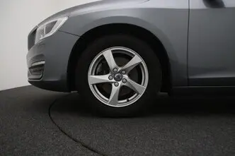 Volvo V60, 2.0, 110 kW, diisel, manuaal, esivedu