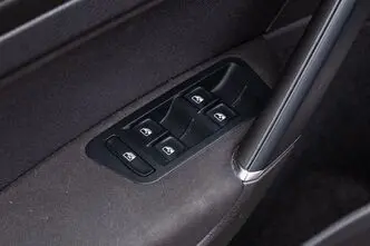 Volkswagen Golf, 1.5, 110 kW, bensiin, automaat, esivedu