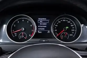 Volkswagen Golf, 1.5, 110 kW, bensiin, automaat, esivedu