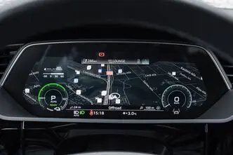 Audi e-tron, 300 kW, elekter, automaat, nelikvedu