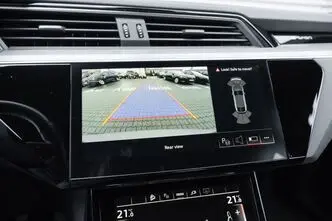Audi e-tron, 300 kW, elekter, automaat, nelikvedu