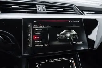 Audi e-tron, 300 kW, elekter, automaat, nelikvedu