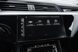 Audi e-tron, 300 kW, elekter, automaat, nelikvedu