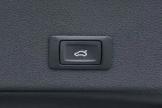 Audi e-tron, 300 kW, elekter, automaat, nelikvedu