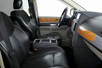 Chrysler Grand Voyager, 2.8, 120 kW, diesel, automatic, front-wheel drive