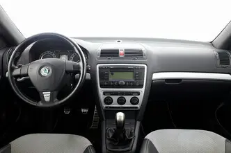 Škoda Octavia, 2.0, 125 kW, diesel, manual, front-wheel drive