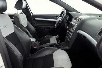 Škoda Octavia, 2.0, 125 kW, diesel, manual, front-wheel drive