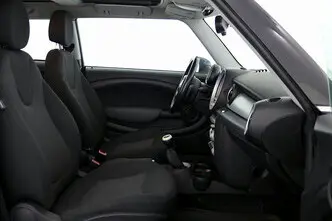 MINI Cooper, 1.4, 70 kW, petrol, manual, front-wheel drive