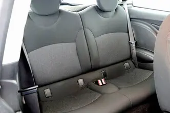 MINI Cooper, 1.4, 70 kW, petrol, manual, front-wheel drive