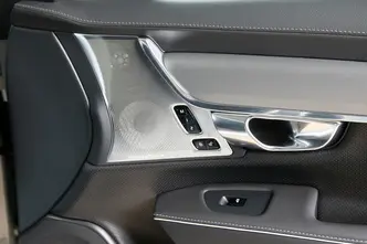 Volvo S90, 2.0, 335 kW, подключаемый гибрид, автомат, полный привод