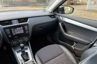 Škoda Octavia, 1.6, 77 kW, diisel, automaat, esivedu