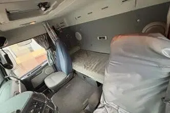 Volvo FH12 440, 12.1, 309 kW, diesel, manual