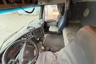 Volvo FH12 440, 12.1, 309 kW, diesel, manual