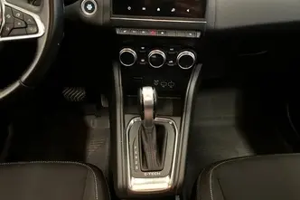 Renault Captur, 1.6, 117 kW, pistikhübriid, automaat, esivedu