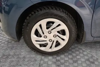 Hyundai i10, 1.0, 46 kW, bensiin, manuaal, esivedu