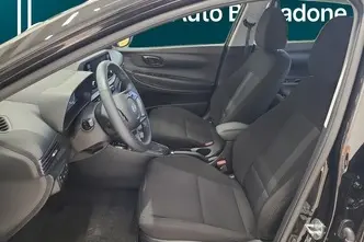 Hyundai i20, 1.0, 74 kW, bensiin, automaat, esivedu