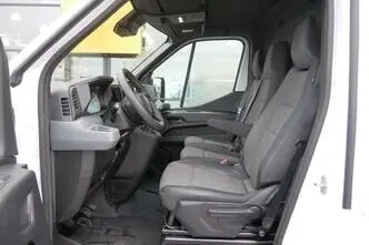 Renault Master, 2.0, 110 kW, diesel, manual, front-wheel drive