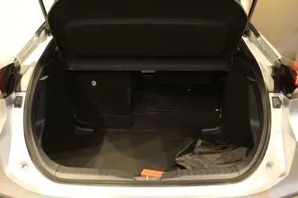 Toyota C-HR, 1.8, 72 kW, hübriid, automaat, esivedu