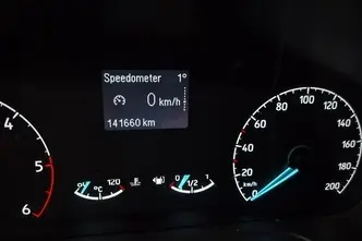 Ford Tourneo Custom, 2.0, 95.6 kW, diesel, manual, front-wheel drive