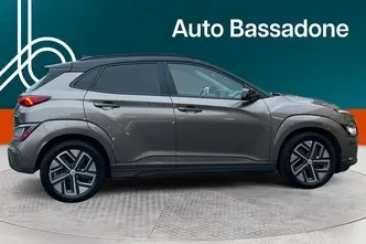 Hyundai Kona, electric, automatic, front-wheel drive