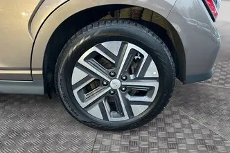 Hyundai Kona, electric, automatic, front-wheel drive