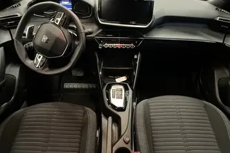 Peugeot 2008, 1.2, 96 kW, petrol, automatic, front-wheel drive