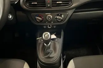 Hyundai i10, 1.0, 46 kW, petrol, manual, front-wheel drive