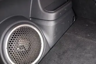 Mitsubishi Outlander, 2.0, 89 kW, plug-in hybrid, automatic, four-wheel drive