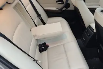 BMW 318, 2.0, 105 kW, petrol, automatic, rear-wheel drive