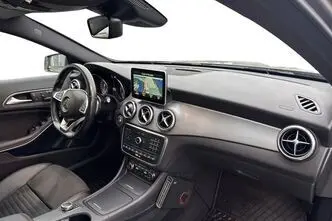 Mercedes-Benz GLA 220, 2.1, 130 kW, diesel, automatic, four-wheel drive