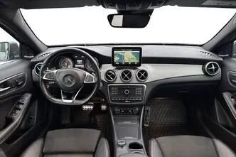 Mercedes-Benz GLA 220, 2.1, 130 kW, diesel, automatic, four-wheel drive