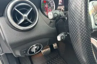 Mercedes-Benz GLA 220, 2.1, 130 kW, diesel, automatic, four-wheel drive