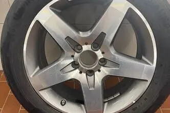 Mercedes-Benz GLA 220, 2.1, 130 kW, diesel, automatic, four-wheel drive