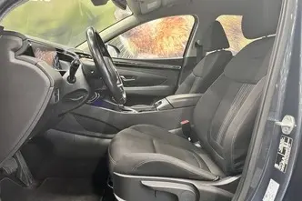 Hyundai Tucson, 1.6, 110.1 kW, гибрид, автомат, передний привод