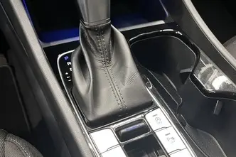 Hyundai Tucson, 1.6, 110.1 kW, гибрид, автомат, передний привод