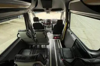 Mercedes-Benz Sprinter, 120 kW, diesel, automatic