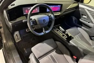 Opel Astra, 1.2, 96 kW, bensiin, automaat, esivedu