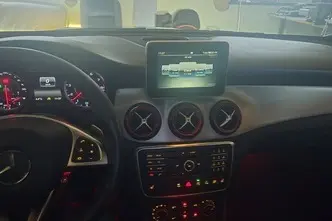 Mercedes-Benz CLA 45 AMG, 280 kW, petrol, automatic, four-wheel drive