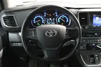 Toyota Proace, 57 kW, elekter, automaat, esivedu