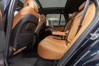 BMW X5, 3.0, 210 kW, hübriid, automaat, nelikvedu