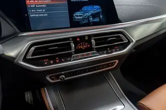 BMW X5, 3.0, 210 kW, hübriid, automaat, nelikvedu
