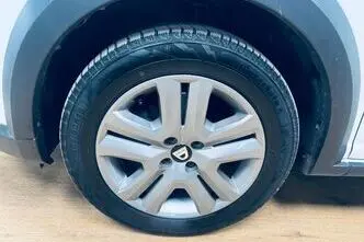 Dacia Sandero, 1.0, 67 kW, bensiin, manuaal, esivedu