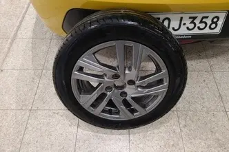 Peugeot 208, 1.2, 74 kW, bensiin, automaat, esivedu