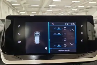 Peugeot 208, 1.2, 74 kW, bensiin, automaat, esivedu