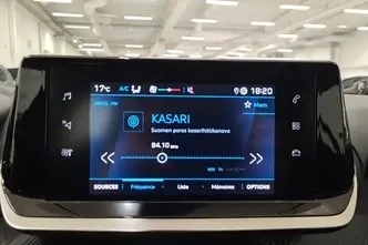 Peugeot 208, 1.2, 74 kW, bensiin, automaat, esivedu