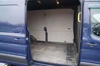 Ford Transit, 2.0, 136 kW, дизель, механическая, передний привод