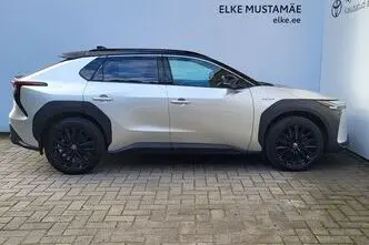 Toyota bZ4X, 73 kW, электричество, передний привод