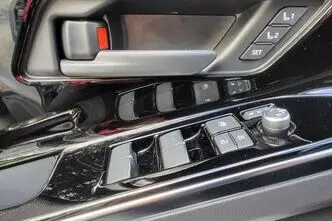 Toyota bZ4X, 73 kW, электричество, передний привод