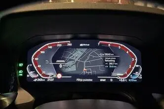 BMW 330, 2.0, 135 kW, подключаемый гибрид, автомат, полный привод